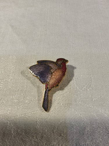 Spear design purple finch - wm,